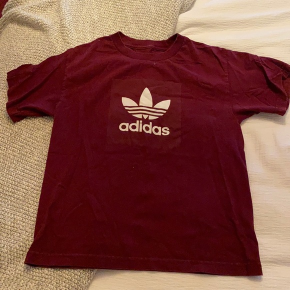 Adidas t shirt
